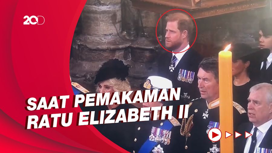 Pangeran Harry Dikritik Lantaran Tak Nyanyikan God Save the King