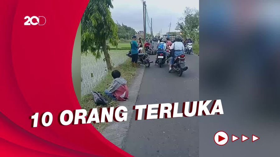 Horor Mobil Tabrak 10 Motor di Bantul gegara Pengendara Coba Kabur
