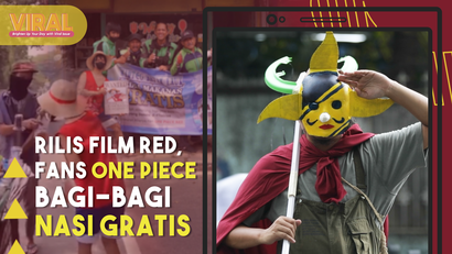 Aksi Fans One Piece, Bagi-bagi Nasi Gratis