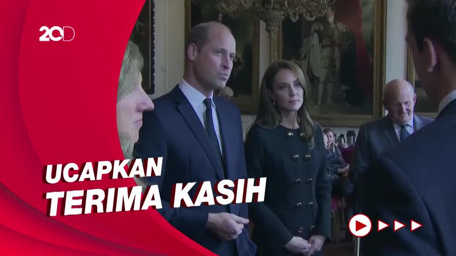 Momen Pangeran William Temui Pengurus Pemakaman Ratu Elizabeth