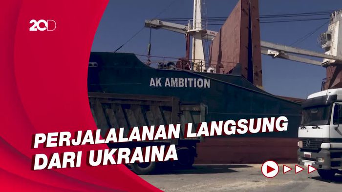 Kapal Kargo Muatan Ribuan Ton Pangan dari Ukraina Tiba di Lebanon