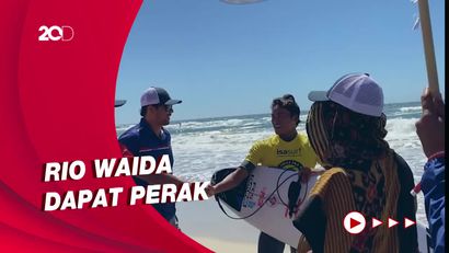 Peselancar RI Raih Perak di ISASURF 2022 di AS