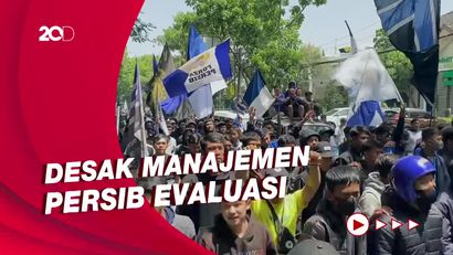 Protes soal Sistem Tiket, Bobotoh Kepung Kantor Persib Bandung