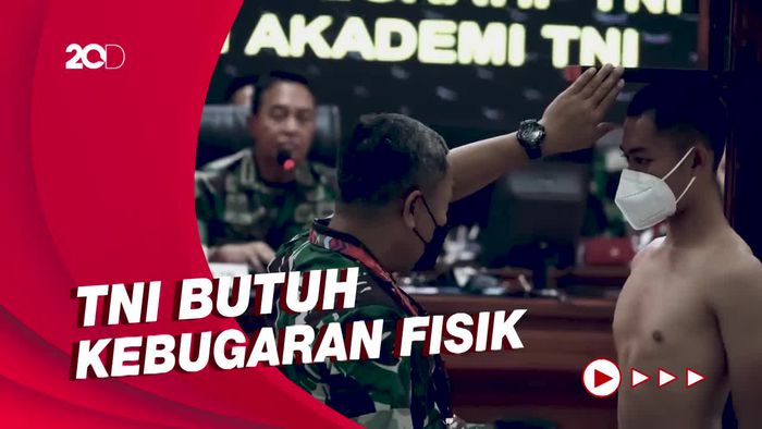 Legislator Kritik Penurunan Syarat Tinggi Badan Calon Taruna TNI