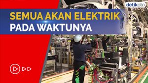 Pabrikan Dilarang Produksi Mobil Bensin pada 2035, Setuju?
