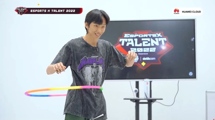 5 Finalis Menaruh Keberuntungan Mereka Pada Sebuah Hula Hoop - Eps. 14