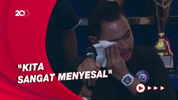 Tangis Presiden Arema soal Tragedi Kanjuruhan: Saya Siap Tanggung Jawab