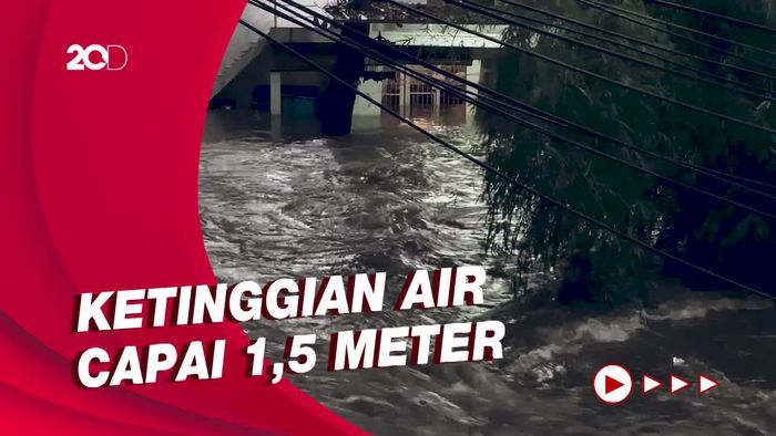 Penampakan Banjir Rendam Pondok Karya Mampang