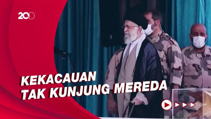 Khamenei Tuding Musuh Iran Dalang Kerusuhan