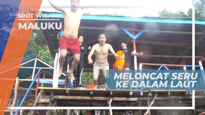 Pacu Adrenalin, Serunya Bermain Loncat-loncatan ke Dalam Laut, Maluku
