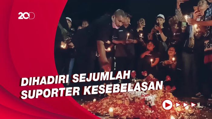 Suporter Bola di Tabanan Gelar Doa Bersama Buat Korban Tragedi Kanjuruhan