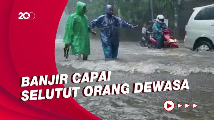 Hujan Deras Guyur Jakarta, Jalan Margasatwa dan Fatmawati Banjir!