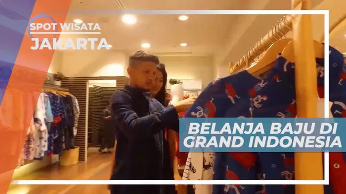 Aneka Batik Nusantara di Pusat Perbelanjaan Tengah Kota, Jakarta