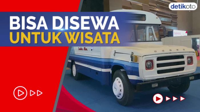 Nostalgia Bersama Dua Bus Klasik Sumber Alam