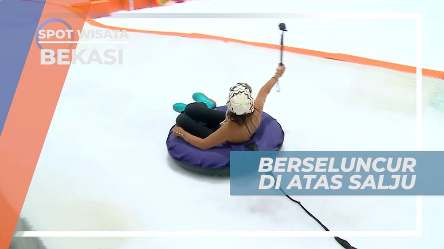Meluncur Seru di Atas di Atas Dinginnya Salju Trans Snow World, Bekasi