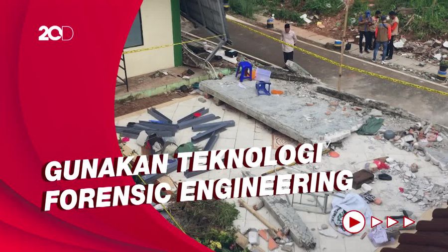 Puslabfor Bawa Sederet Sampel dari TKP Robohnya Tembok MTsN 19 Jaksel