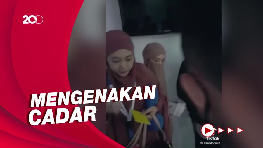Beredar Video Lesti Kejora Berangkat Umrah Usai Alami KDRT