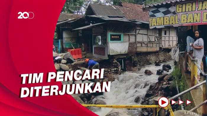 Pemotor Hilang Karena Nekat Terjang Arus Banjir di Ciamis
