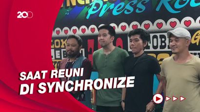 Momen Is dan Payung Teduh Diminta Balikan oleh Penonton