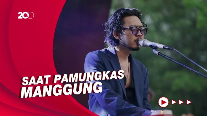 Pamungkas Terkait Aksi Panggung Tak Senonoh: Itu Fans Service