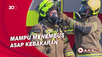 Helm Ini Bantu Petugas Kebakaran Selamatkan Korban