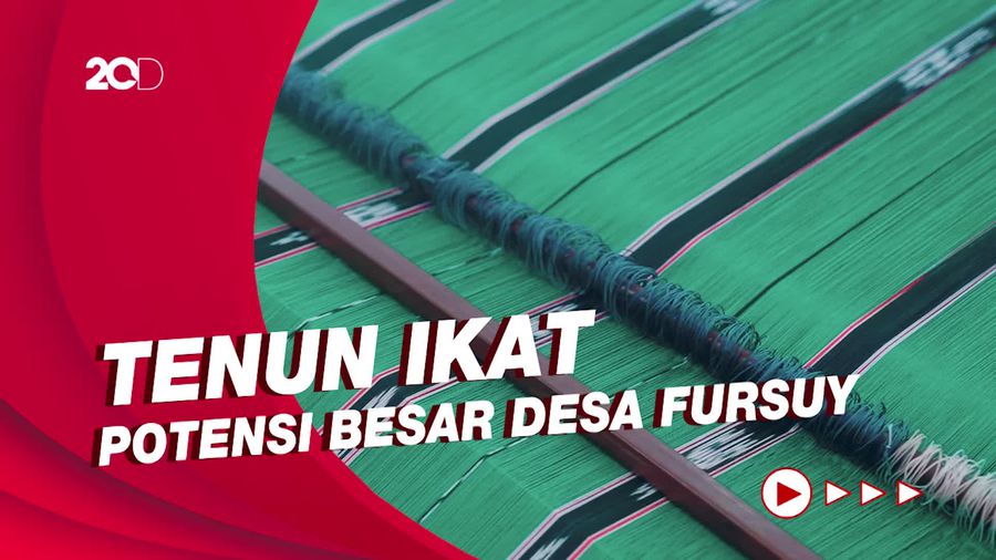 Tenun Ikat Potensi Besar Desa Fursuy