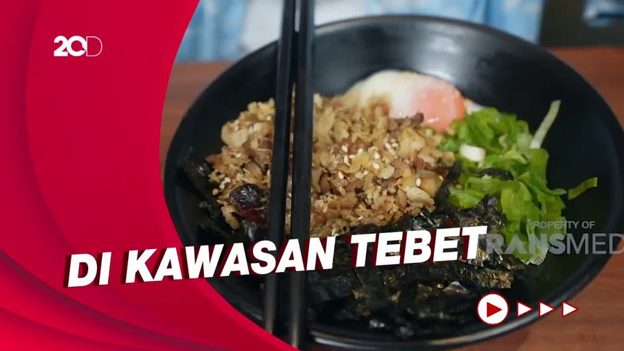 Bikin Laper: Nikmatnya Makan Ramen saat Hujan
