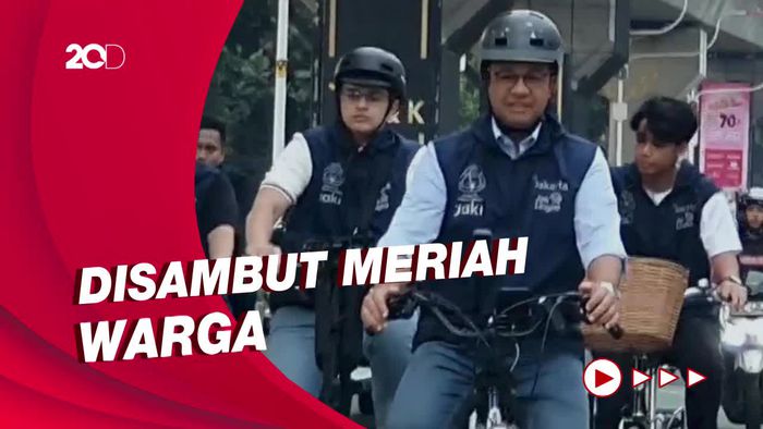 Bersepeda Melewati Bundaran HI, Anies Diteriaki Presiden