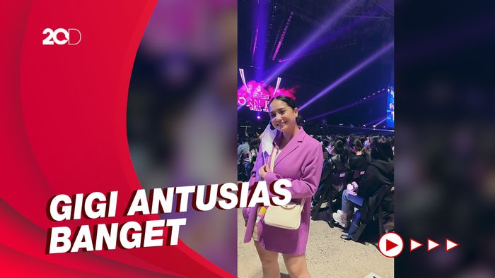 Keseruan Nagita Slavina Nonton Konser BLACKPINK di Korea