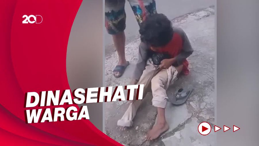 Viral! Pengemis di Bekasi Keciduk Pura-pura Kaki Buntung