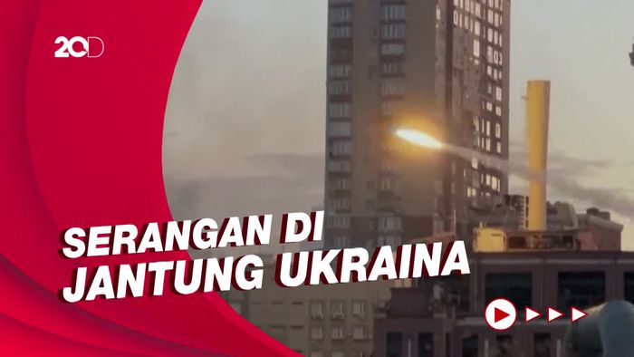 Detik-detik Kiev Diserang Drone Kamikaze