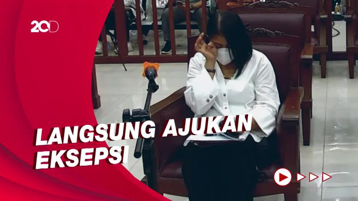 Saat Putri Ngaku Tak Ngerti Dakwaan, Tapi Langsung Ajukan Keberatan