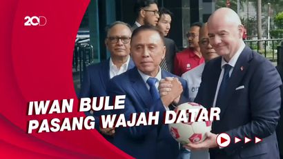 Ekspresi Kontras Ketum PSSI dan Presiden FIFA