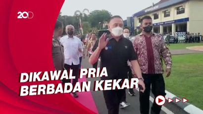 Momen Iwan Bule Diperiksa soal Kanjuruhan dengan Pengawalan Ketat
