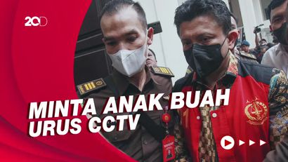 Tangisan Sambo Minta Anak Buah Percaya Skenario Pembunuhan Yosua