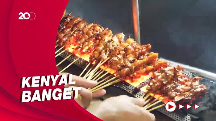 Bikin Laper: Lezatnya Sate Bumbu Kacang Mede yang Juara