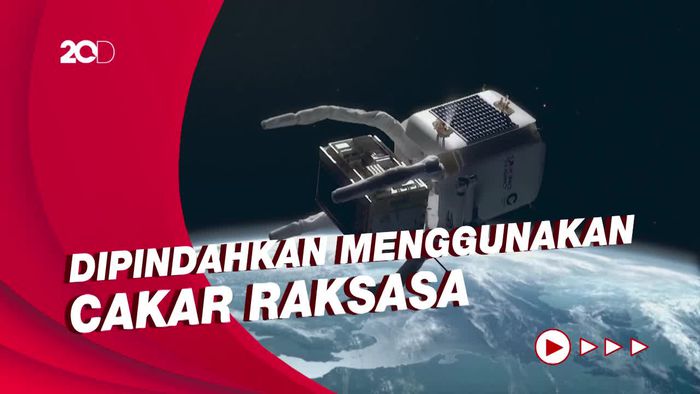 Inggris Siap Jalankan Misi Bersih-bersih Sampah di Antariksa