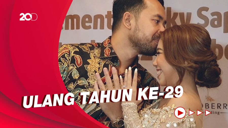 Kiky Saputri Dilamar di Hari Ulang Tahunnya