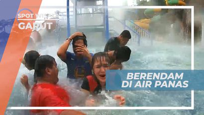 Menikmati Nyamannya Berendam Air Panas Alami yang Kaya Manfaat, Garut