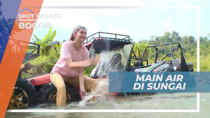 Segar Main di Sungai Dibawah Teriknya Matahari, Bogor