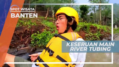 River Tubing Menyusuri Arus Deras Sungai di Banten