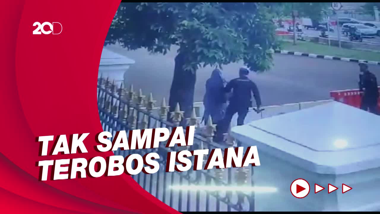 Detik-detik Wanita Todongkan Senjata Ke Paspampres