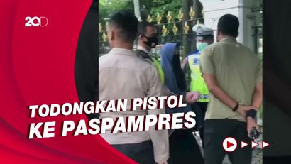 Wanita Berpistol Coba Terobos Masuk Istana Negara!