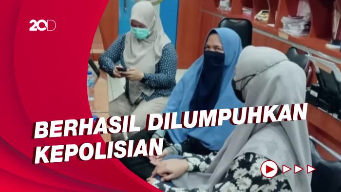 Wanita Penodong Paspampres dengan Pistol Sempat Meronta Saat Diamankan