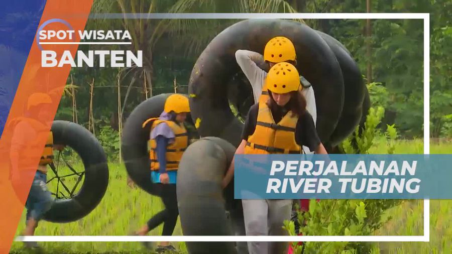 Menyusuri Sawah Menuju Tempat River Tubing, Banten
