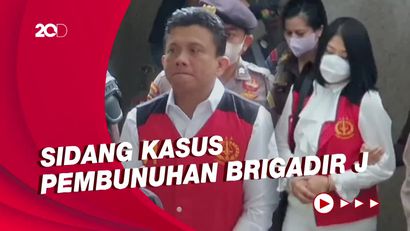 Momen Ferdy Sambo-Putri Candrawathi Tiba di PN Jaksel
