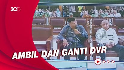 Agus Nurpatria Rangkul Irfan Minta Ambil CCTV Kompleks Sambo
