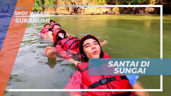 Membentuk Formasi, Asiknya Bersantai di Sungai Sukabumi