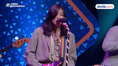 Lagu-lagu Danilla Hangatkan #DemiIndonesia