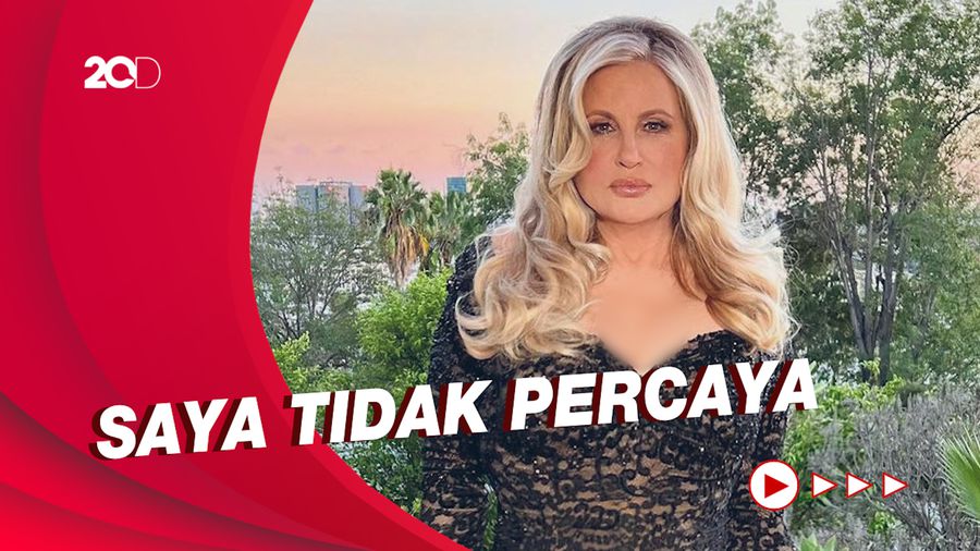 Jennifer Coolidge Akui Kaget Kembali Berperan di The White Lotus 2
